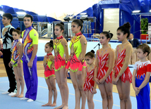 İdman gimnastikası və akrobatika üzrə Birgə Azərbaycan Birinciliyində ilk günün qalibləri mükafatlandırıldı. Bakı, Azərbaycan 3 dekabr 2015